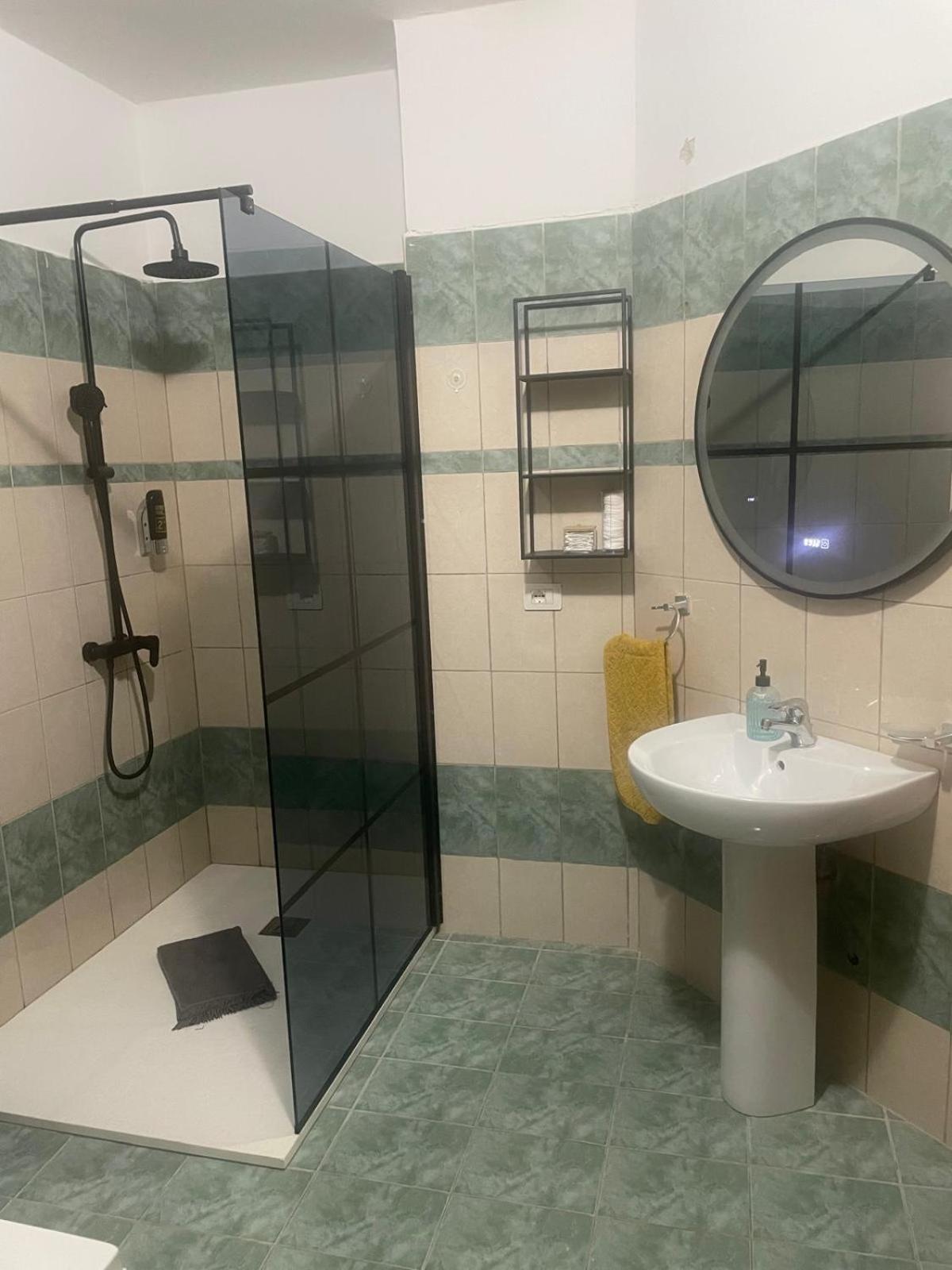 Janko Elite Apartment Sarande Ngoại thất bức ảnh